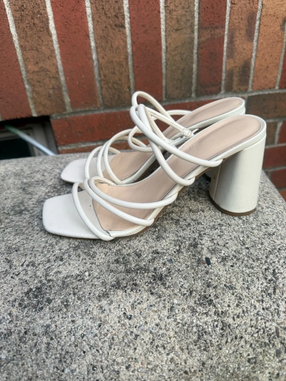 Nine West Strappy Block Heel Sandals Cream Ivory Square Toe Size 8.5M